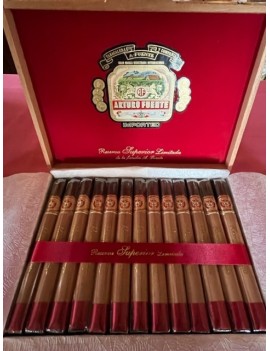 ARTURO FUENTE ANEJO No 48...